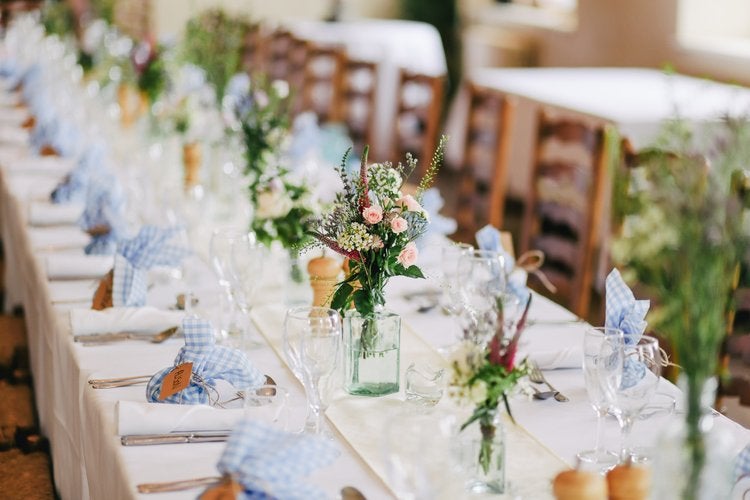 set table